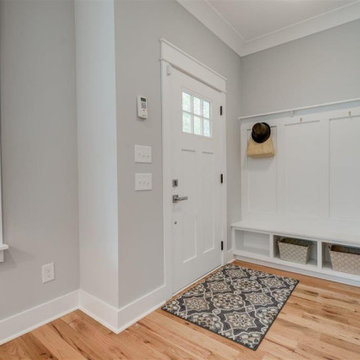 Liberty 01 - Family room & Entry