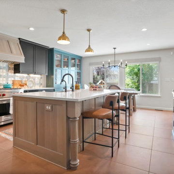 Fenwood Drive - Festive Chef Kitchen