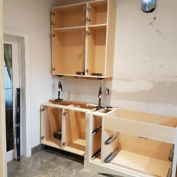 Process of kitchen installation in North York, glazed kitchen. 2017