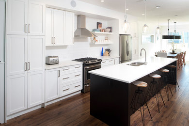 Kitchen - eclectic kitchen idea in Edmonton