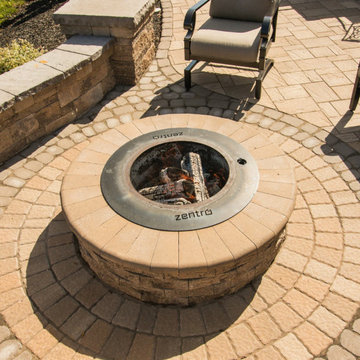 Outdoor Kitchen With Grill