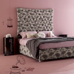 Creazioni Biscotto Double Bed | Creazioni Bill Side table - Panel Beds