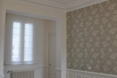 Idée de décoration pour une salle à manger tradition.