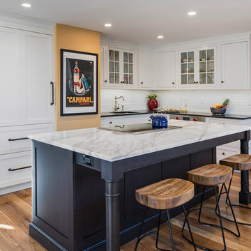 Traditional Farmhouse Kitchen
