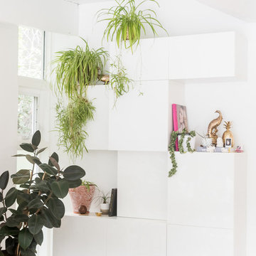 My Houzz: Lush Oasis in a Modern Indoor-Outdoor Family Home