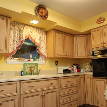 Italian Laminate Kitchen Update