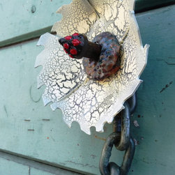 Saw Blade Flowers - Home Decor