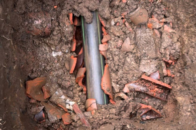 Sewer line trenchless replacement