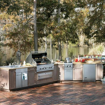 VIKING Outdoor Kitchen