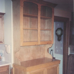 Solid Hardwood Fluted Hutch - China Cabinets And Hutches