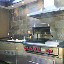 outdoor kitchen