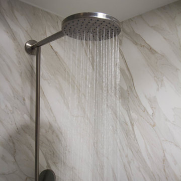 Bathroom - Neolith (Calacatta Gold)