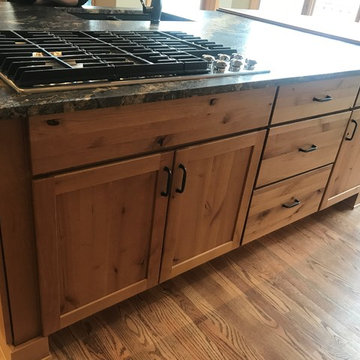 Cozy Rustic Lakeside Kitchen