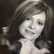 Susan Adam's photo