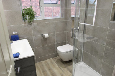 Photo of a contemporary bathroom in West Midlands.