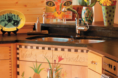 Example of a classic kitchen design in Other