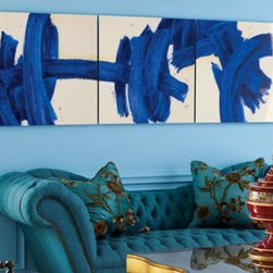 Striking blue living room - Artwork