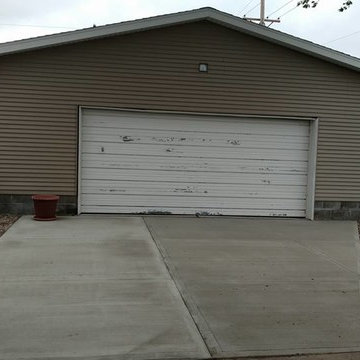 4365 Lariat Ln.