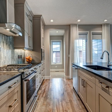 Organik Charisma Hardwood Flooring - Kitchen
