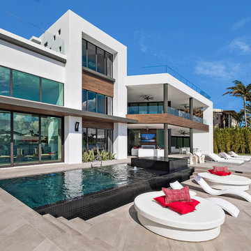 Modern Waterfront Living