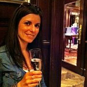 Trisha 'Jones' Desmaraiss foto