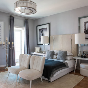 Bedroom with Upholstered Panel Headboard, Chiado