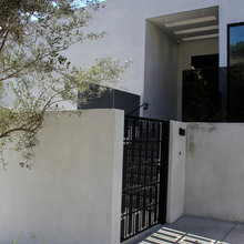 Gate