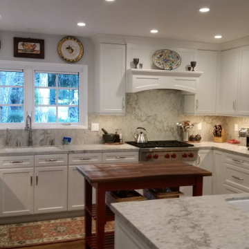Spacious New Kitchen