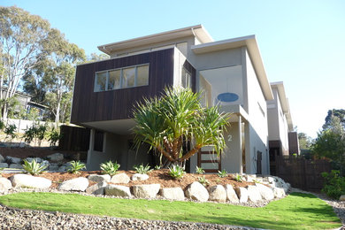 Photo of a contemporary exterior in Sunshine Coast.