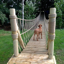 Treehouse Life constructing a Rope Bridge - Garden Playhouses