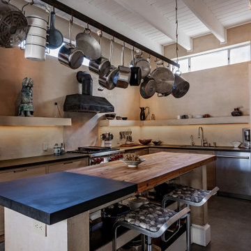 6th Avenue Kitchen / Venice, CA