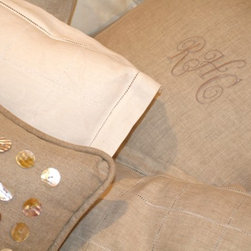 RUSSIA HOUSE COLLECTION - Linen Pillowcases - Pillowcases And Shams