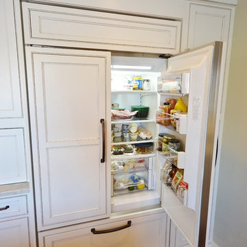 It takes a team to raise a kitchen!