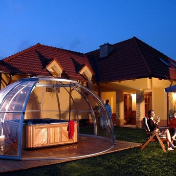Retractable Spa and Hot Tub Enclosures
