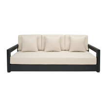 Outdoor Daybeds