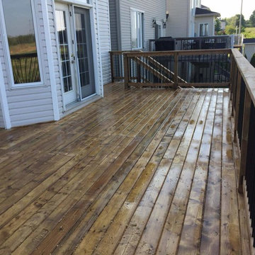 Second Story Deck in Stittsville, Ontario by FeDeck.com