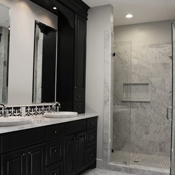 Black & White Bath