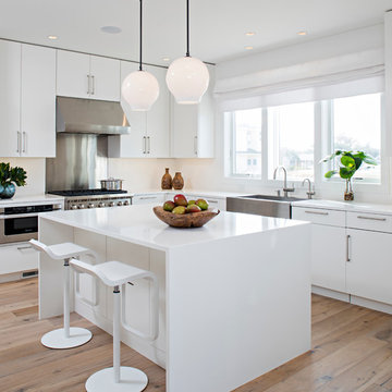 Contemporary Kitchen