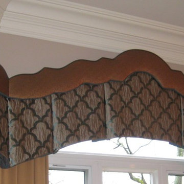 Cornices w/ Elegance