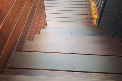 Example of a minimalist staircase design in Gold Coast - Tweed