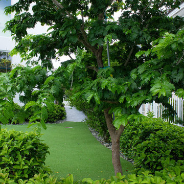 Hedge hug