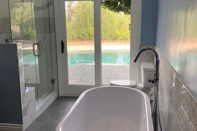 Inspiration for a contemporary bathroom remodel in Los Angeles