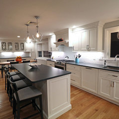 Spotlight Kitchen And Bath Inc. - Worcester, MA, US 01604