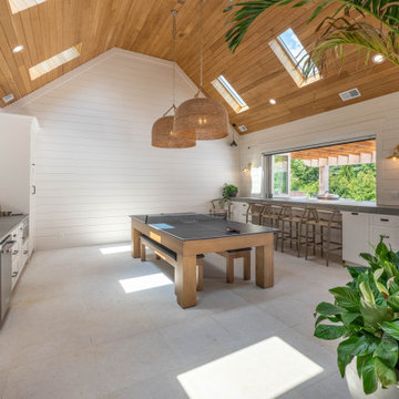 Farmhouse Infinity