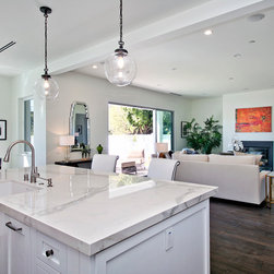 2931 Military Ave - Products
