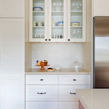 Warm and Inviting Kitchen