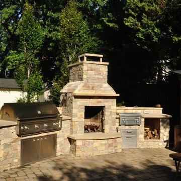 Outdoor Kitchen and Party House
