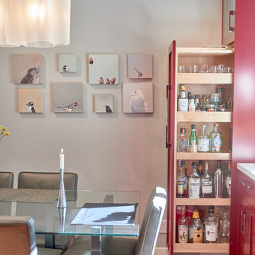 Mid-Century Kitchen - RED Again!