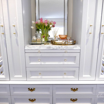DIY Custom Dressing Room Walk-in Closet
