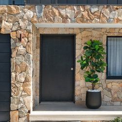 Berwick irregular walling, outdoor kitchen area at Maroubra - Wall Cladding & Stone Veneer